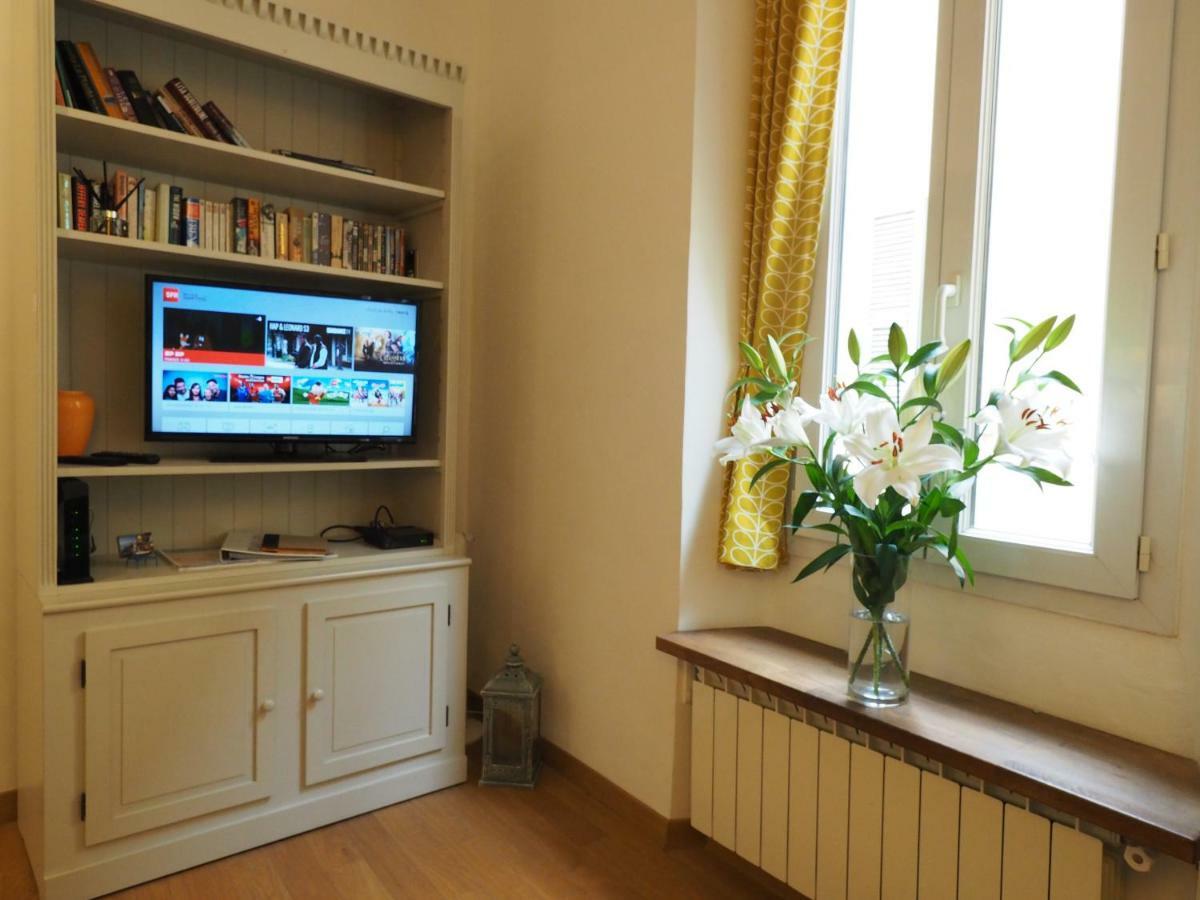 2 Bedroom Apartment Old Town Centre Nice Exterior photo